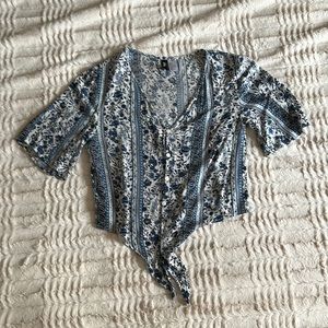 H&M Divided sheer summer blouse - Size 2